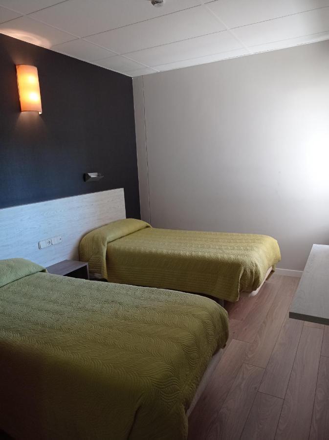 La Mariña Costablanca Explore Hostel Sports & Events מראה חיצוני תמונה