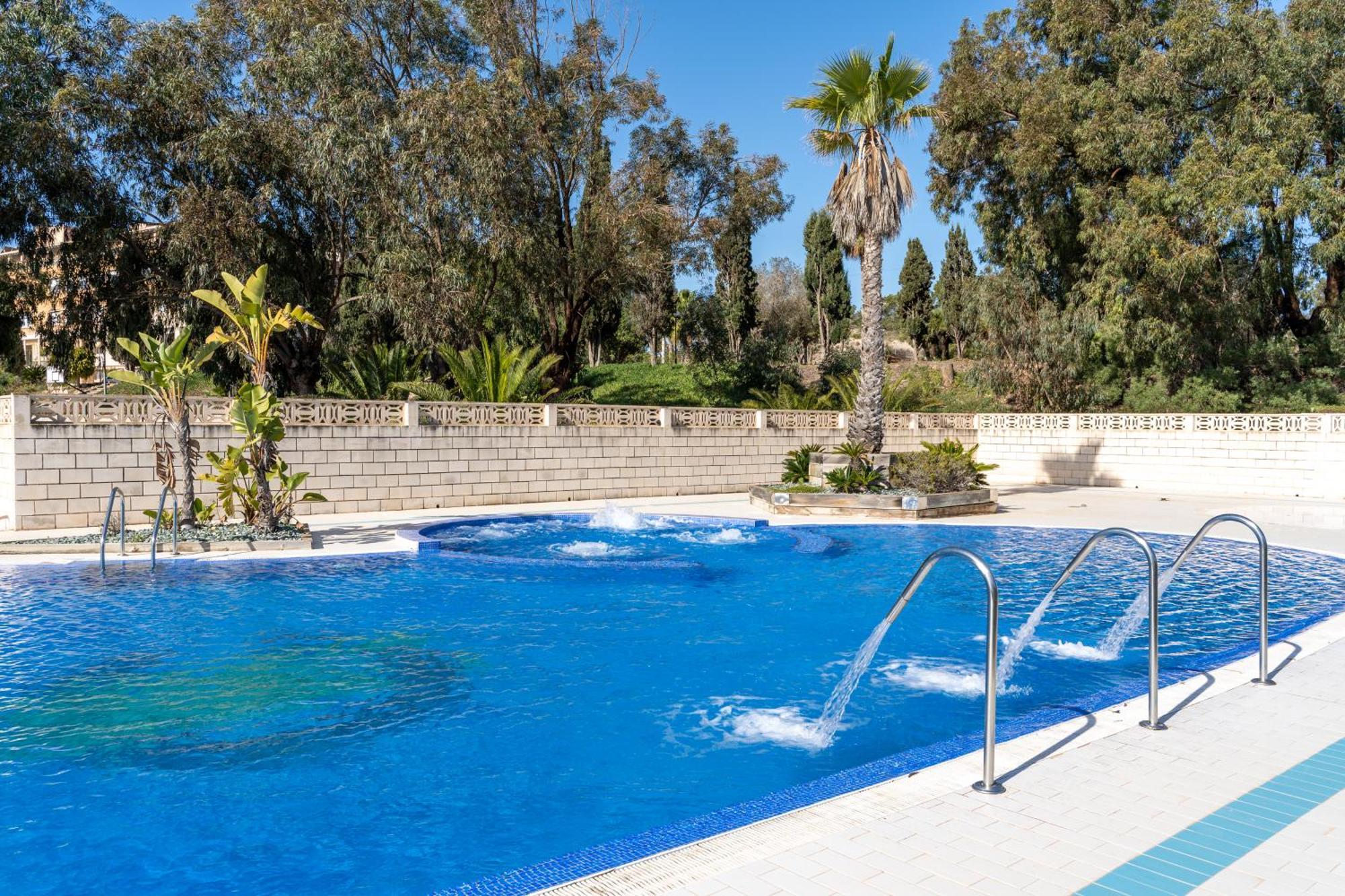 La Mariña Costablanca Explore Hostel Sports & Events מראה חיצוני תמונה